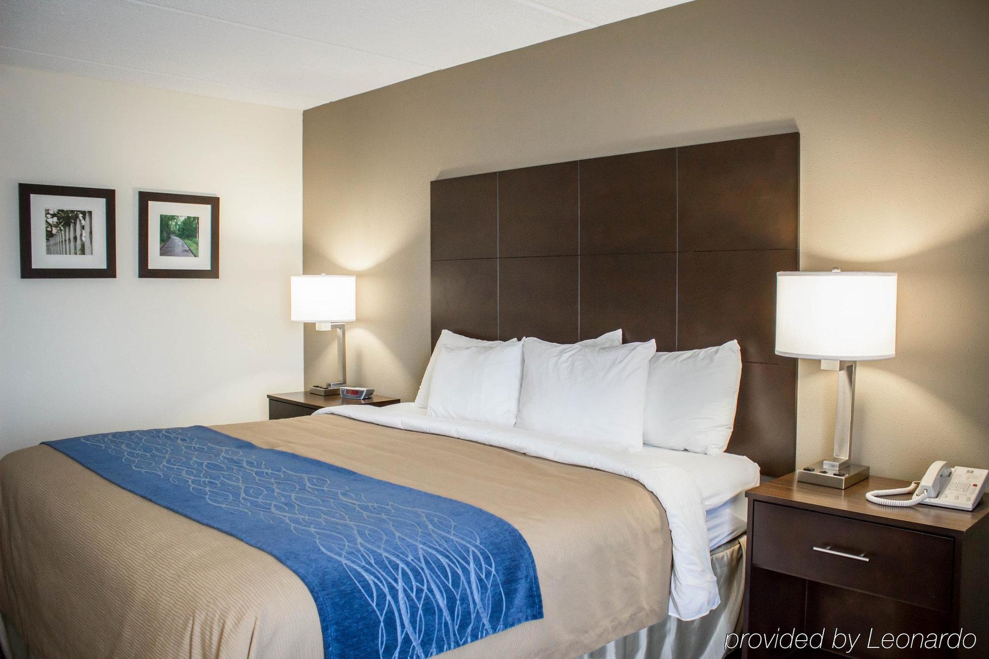 Comfort Inn & Suites Fuquay Varina Esterno foto